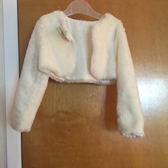 Sweater Dress and crop fur bolero - Picture 7 of 9